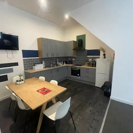 Bond Street Apartment, Sleeps 7 Blackpool Exterior photo